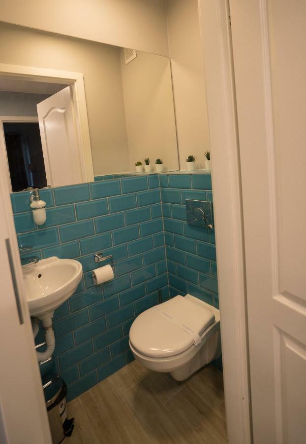 Apartament Hotel Grzybowska 9 Varsovia Exterior foto