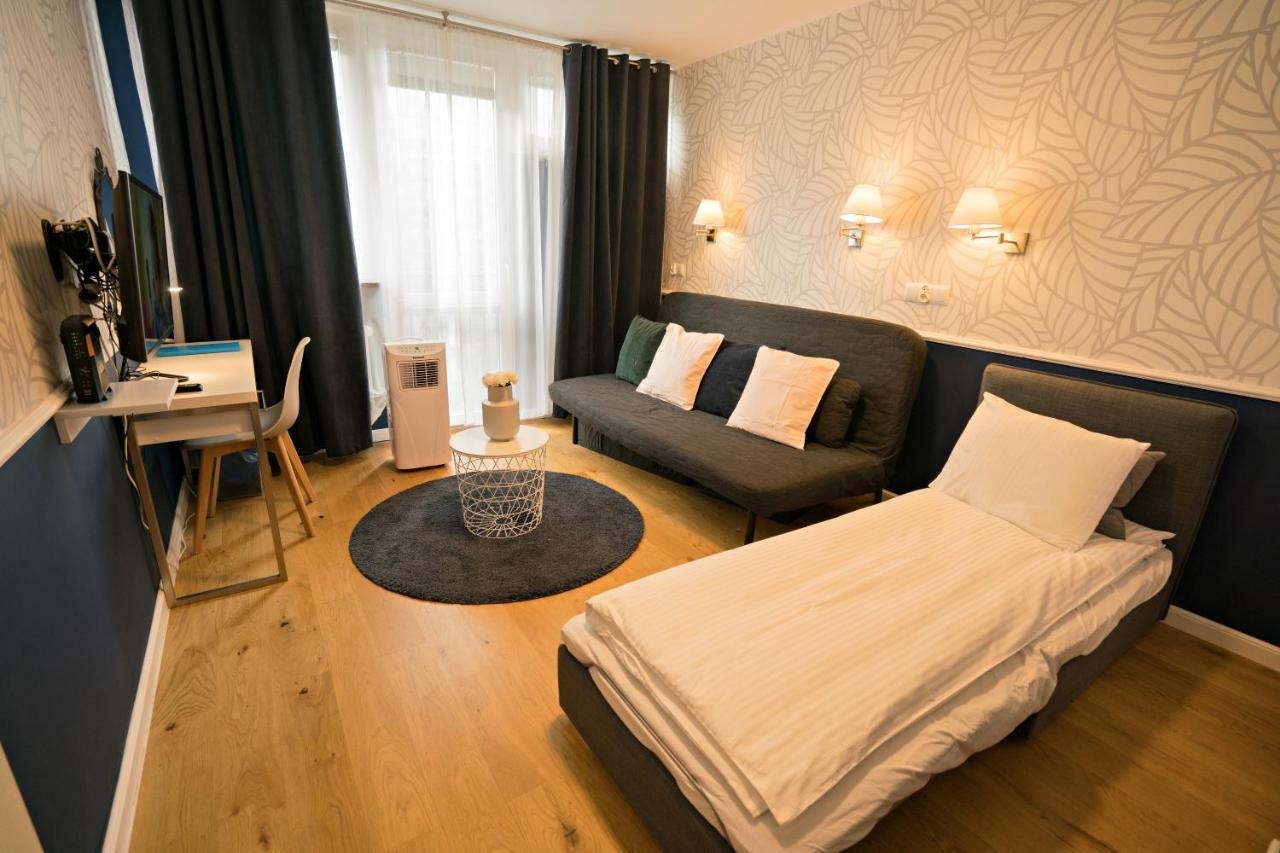 Apartament Hotel Grzybowska 9 Varsovia Exterior foto
